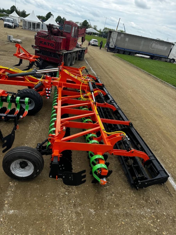 Лущильник мульчировщик дисковый прицепной «АВРОРА» ЛД-8Л (евро-складывание) ЛАФЕТ купить в Нальчике – «БДН-АгроКубань», 5