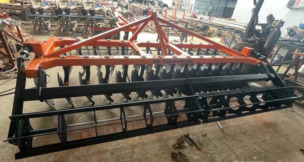 Борона дисковая навесная БДН 4х2Н, 26 рабочих органов купить в Нальчике – «БДН-АгроКубань», 2