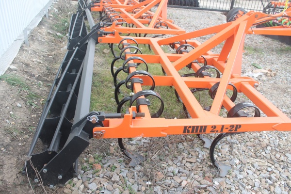 Культиватор универсальный марки КПН 2,1-2Р, 11 рабочих органов купить в Нальчике – «БДН-АгроКубань», 2