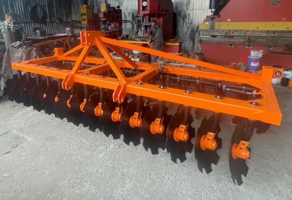 Борона дисковая навесная БДН 4х2Н, 26 рабочих органов купить в Нальчике – «БДН-АгроКубань», 3